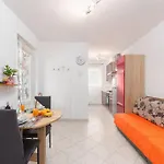 Apartment Jani By Briskva Porec