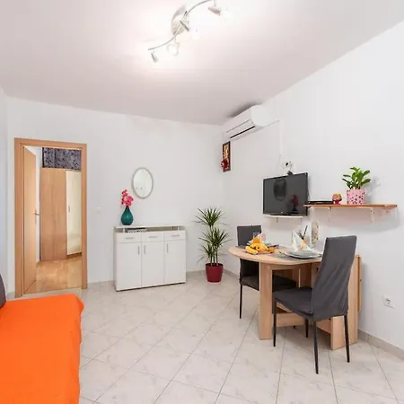 Jani By Briskva Пореч