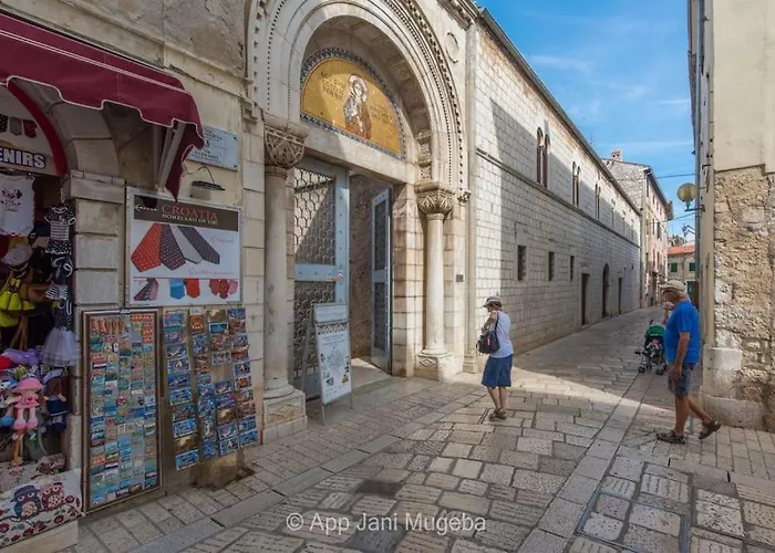 Jani By Briskva Porec